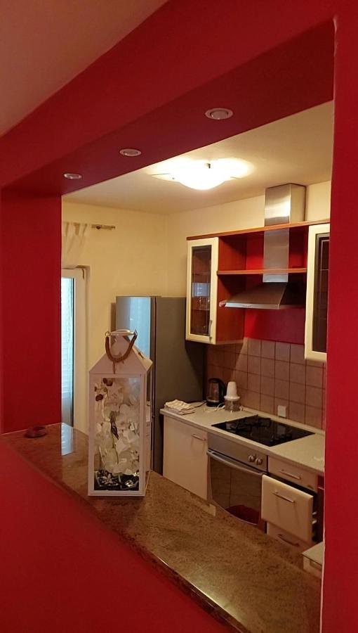 Apartmani Katarina Mundanije Buitenkant foto