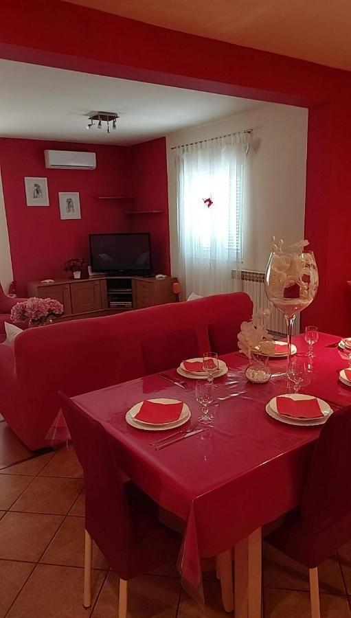 Apartmani Katarina Mundanije Buitenkant foto