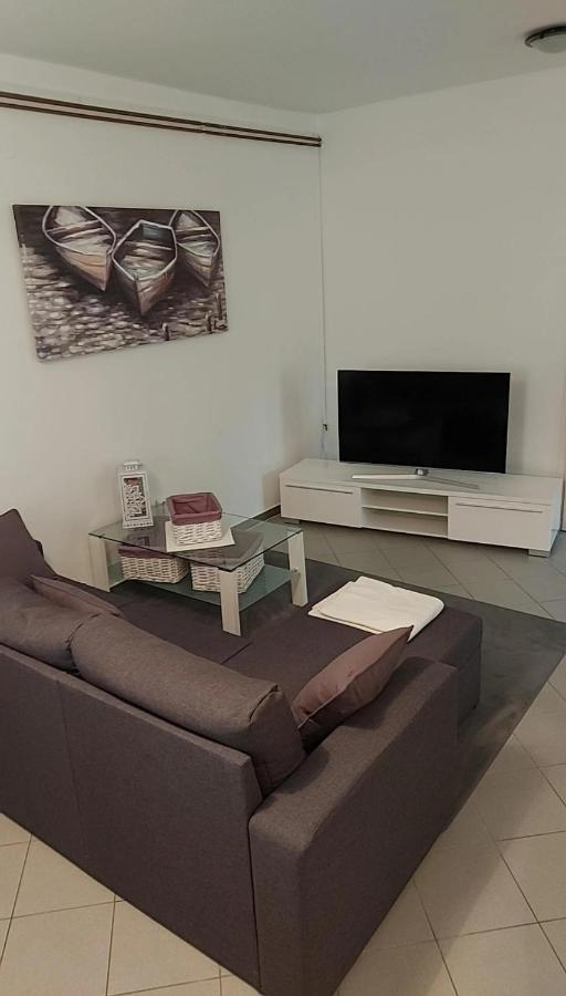 Apartmani Katarina Mundanije Buitenkant foto