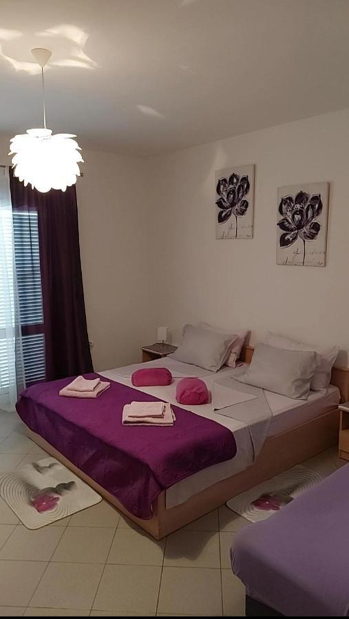 Apartmani Katarina Mundanije Buitenkant foto